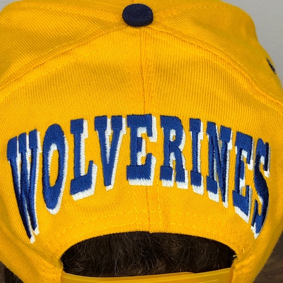 Vintage Unique Michigan Wolverines 90’s SnapBack Top of The World Tag - Picture 5 of 12